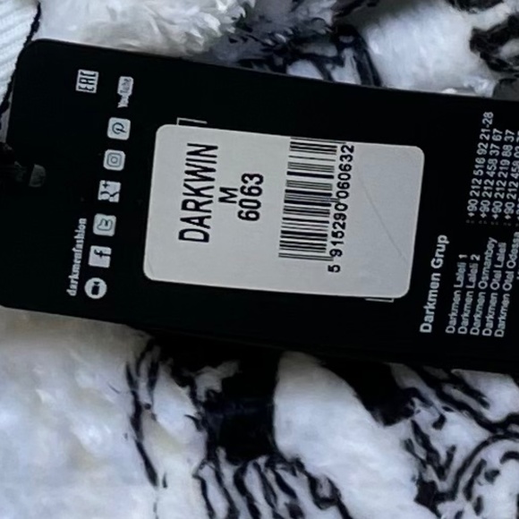 NWT Cozy Hoodie Black White - Picture 8 of 8